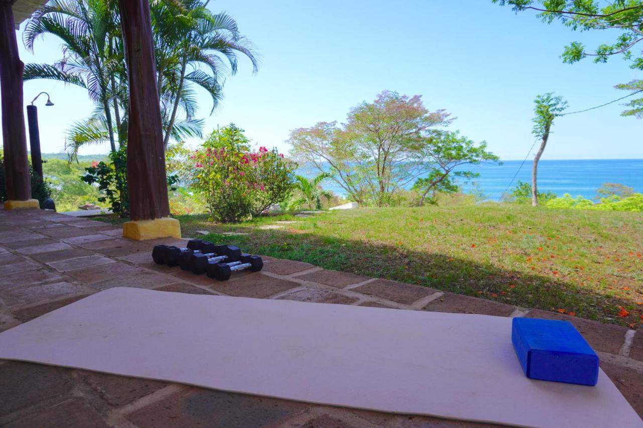 Venao Surf Lodge Playa Venao Exterior photo