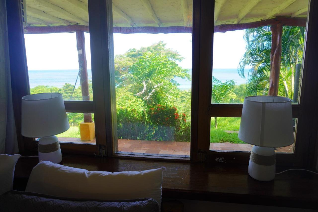 Venao Surf Lodge Playa Venao Exterior photo